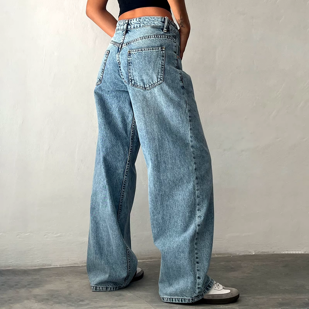 Casey Low Rise Baggy Jeans