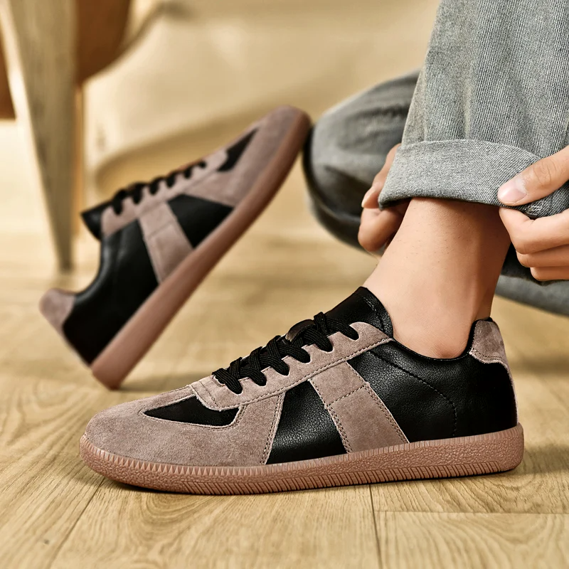 Stridekill Vintage Sneakers