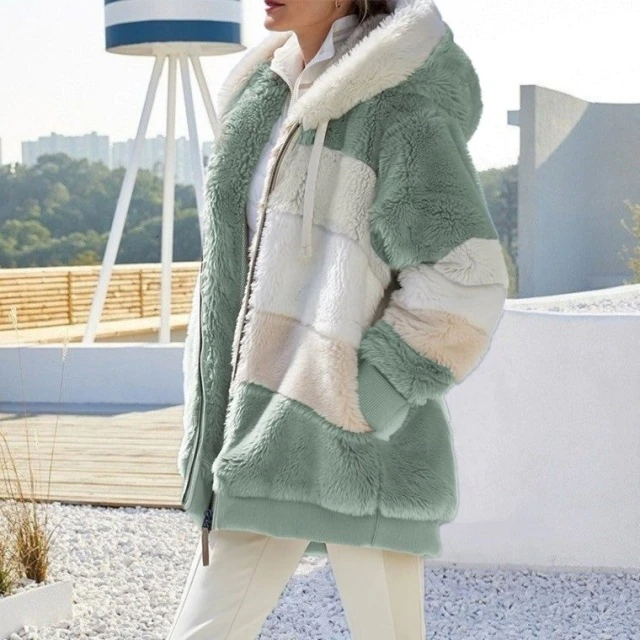 Mukava Hooded Chic Coat