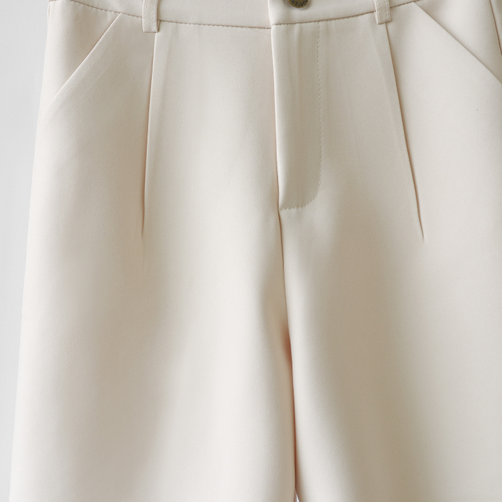 Olivia Stretch Short for Women